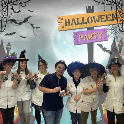 Equipe pharmacie Quillon halloween