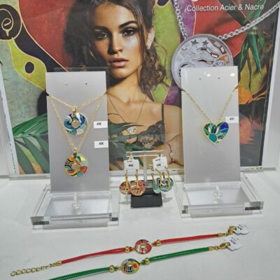 colliers et bracelets fantaisie cœur pour femme