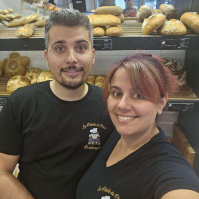 gérants de la boulangerie la pelote de pain