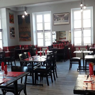 salle intérieure restaurant le bon repère